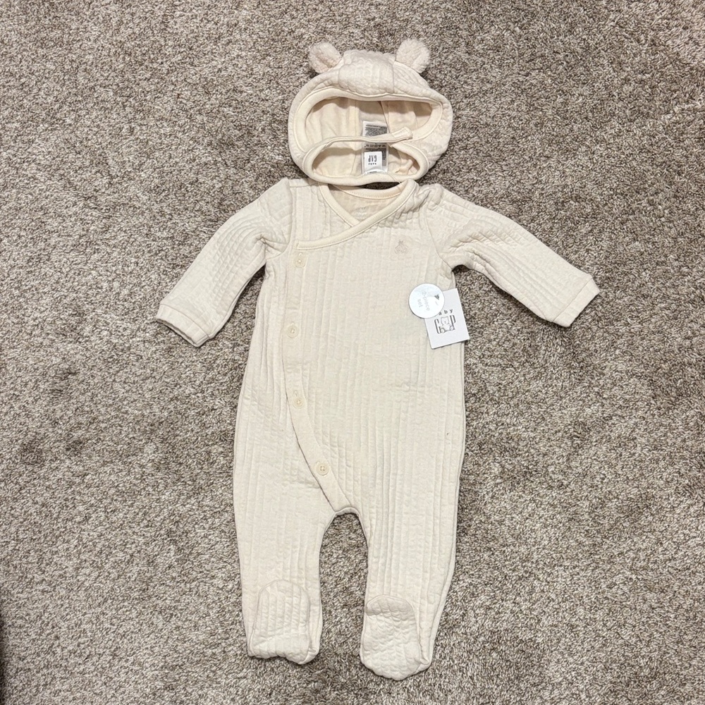 BRAND NEW Baby GAP 2-Piece First Favorites Crossover Outfit Set